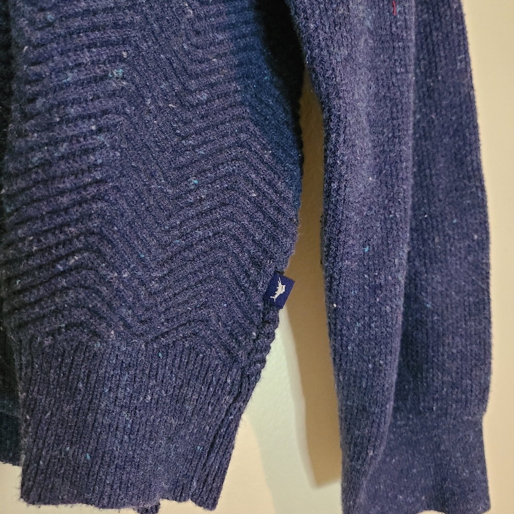 Tommy Bahama sweater - Picture 4 of 6